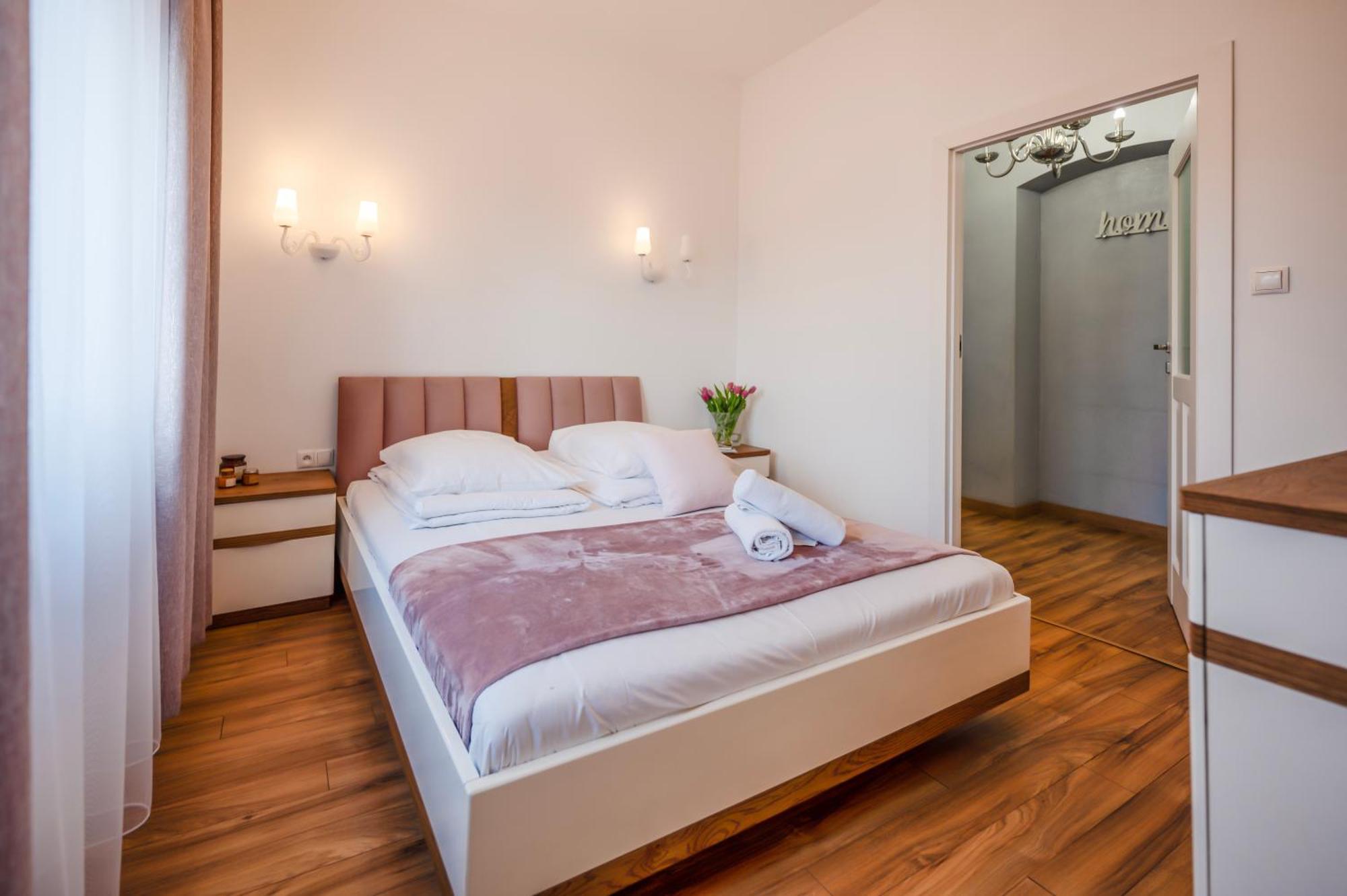 Florencja Parking Gratis Moxy Te&Am Cracow Cracovia Exterior foto