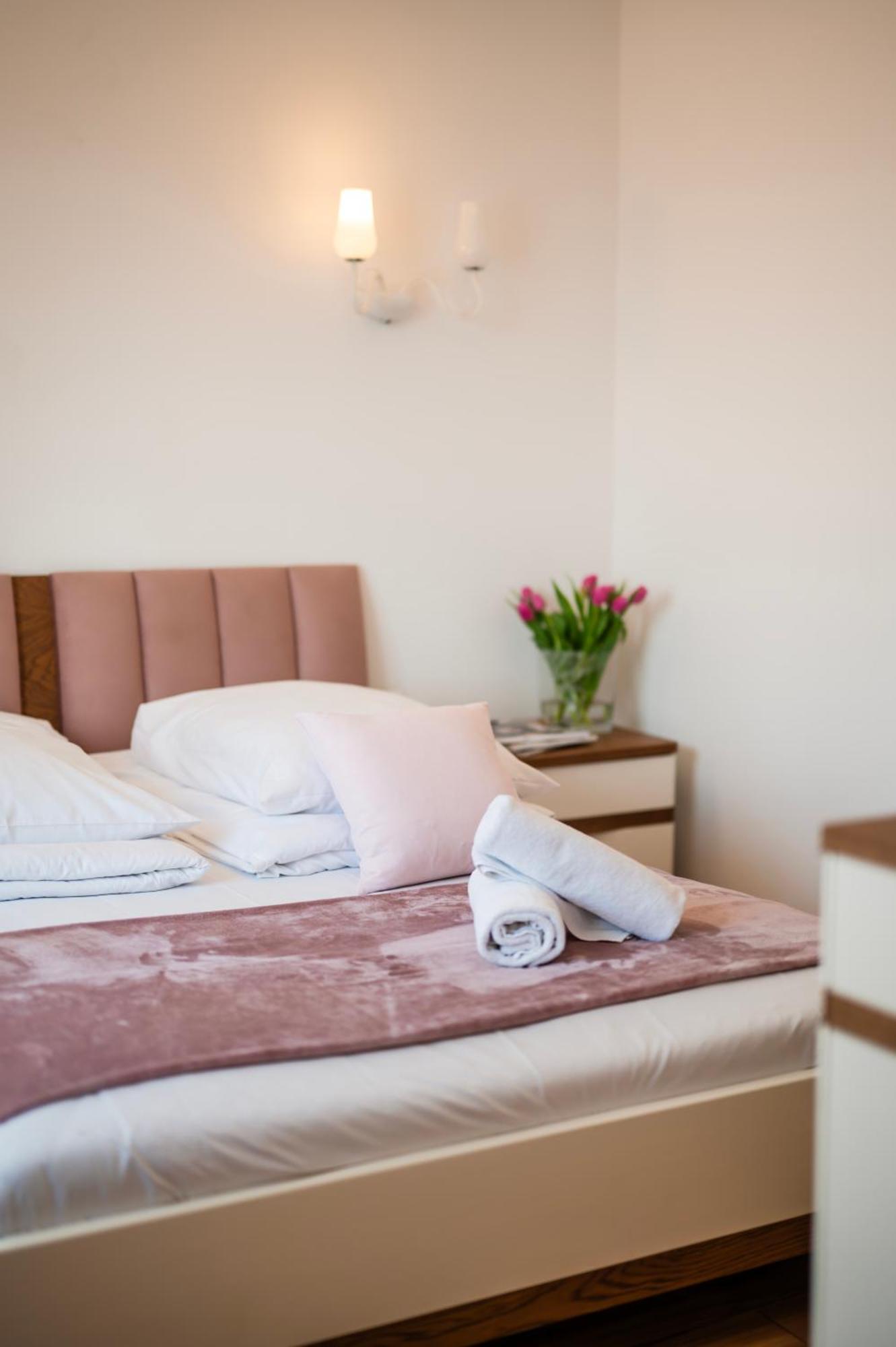 Florencja Parking Gratis Moxy Te&Am Cracow Cracovia Exterior foto